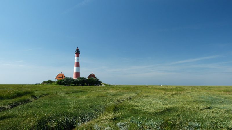 lighthouse-584913_1920