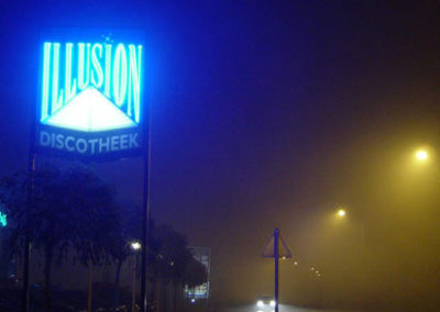 Illusion in the mist