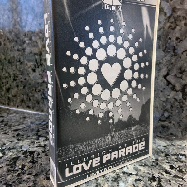 VHS Illusion at the Love Parade