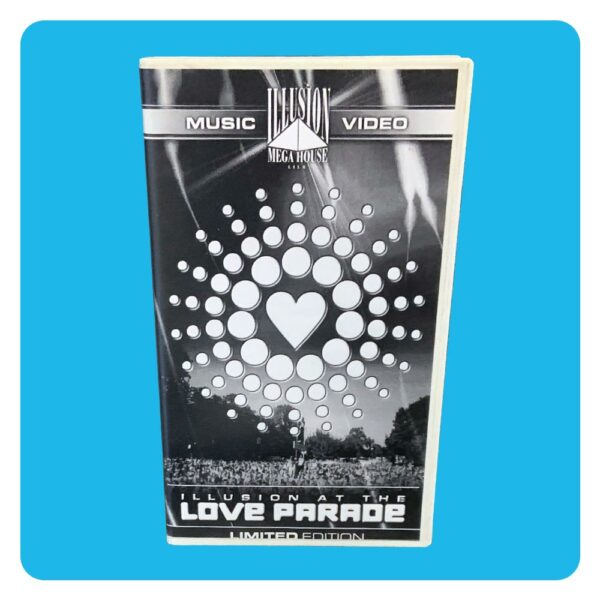 VHS Illusion at the Love Parade