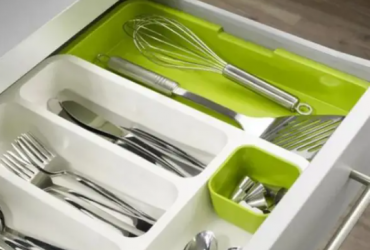 Cutlery drawer