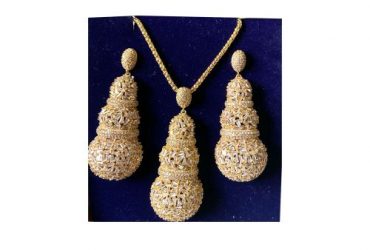 Cubic Zirconia Gold Complete Party Set