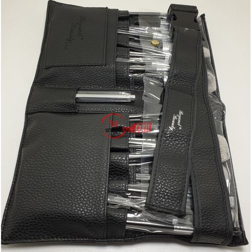 Beyond Beauty Professional Makeup Brush Sets 34pcs Black .