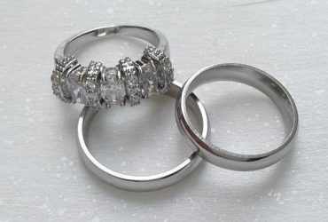 Non Fade Titanium Steel Wedding Ring Set