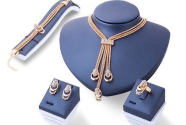 Luxury Fashion Necklace Earring Bracelet Ring Set Gold Color