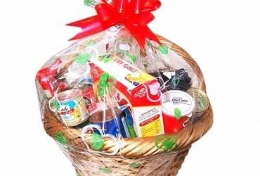 Hamper – Christmas Gift – Surprise Package – Christmas Present – Medium Size