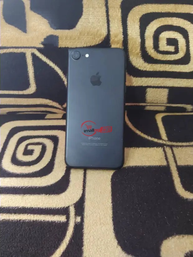 Apple iPhone 7 32 GB