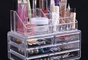 Makeup box