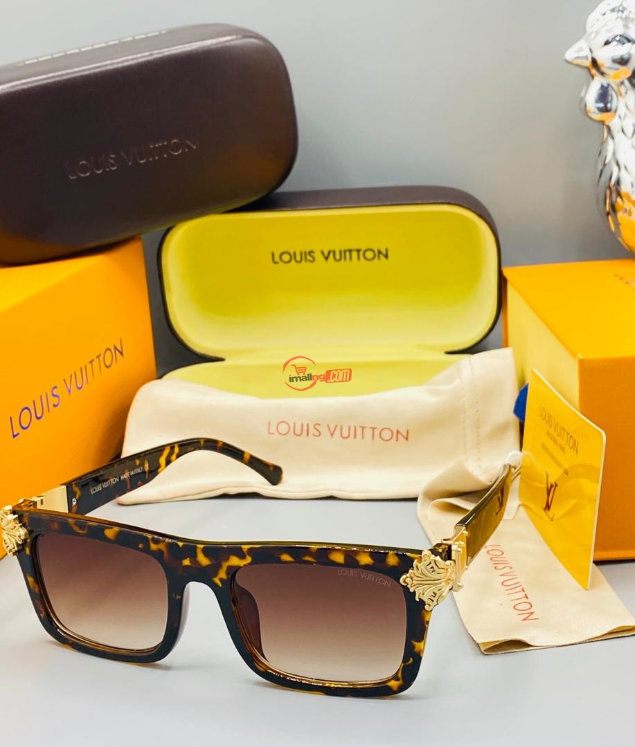 Louis Vuitton Sunglasses – Brown Lens