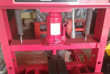 Hydraulic Presser Jack