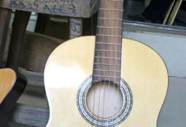 Uk Used Acoustic Guitars for Sale ₦ 12,000