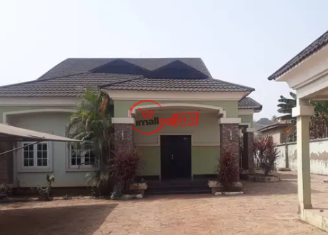 A Luxury To Be Hold American Styled Duplex For Sale