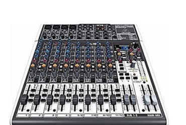 Behringer XENYX X1622USB 16-input USB Audio Mixer With Effects