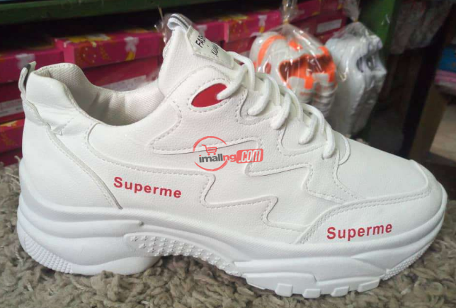 Supreme Unisex sneakers