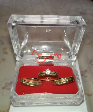 Rommanel Gold Wedding Rings