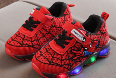 1-9 Years Children's Mesh Shoes LED Luminous Shoe- red