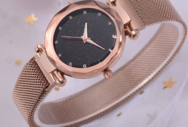 Women's Mesh Magnet Buckle Quartz Watch