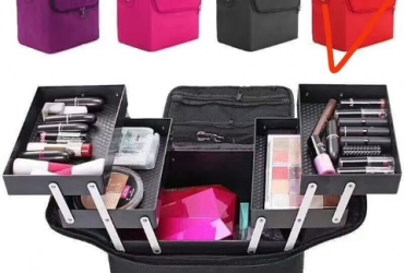 Black Make Up Box For Professionals + Random Gift