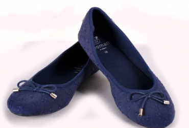 Woman Female Flat Lightweight Shoe – Blue