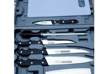 Unique Kitchen Knife Set With Cutting Board