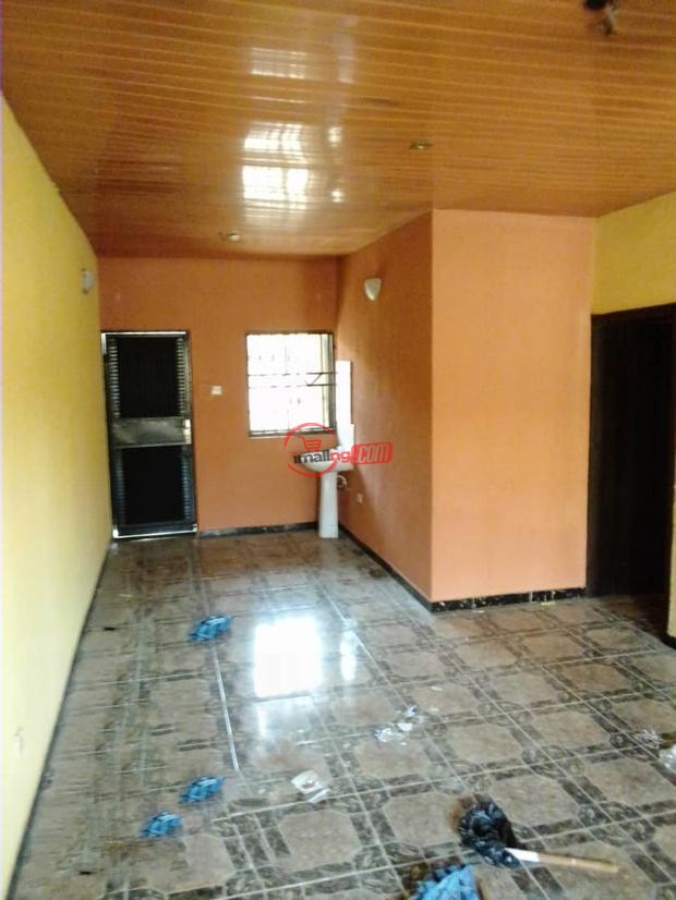 Three Bedroom Flat Apartment, Within Ologuneru, Eleyele,Apet