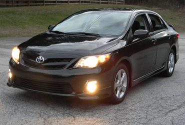 Toyota Corolla 2013 Black