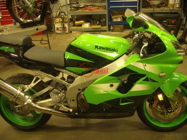 Kawasaki Bike 2002 Green