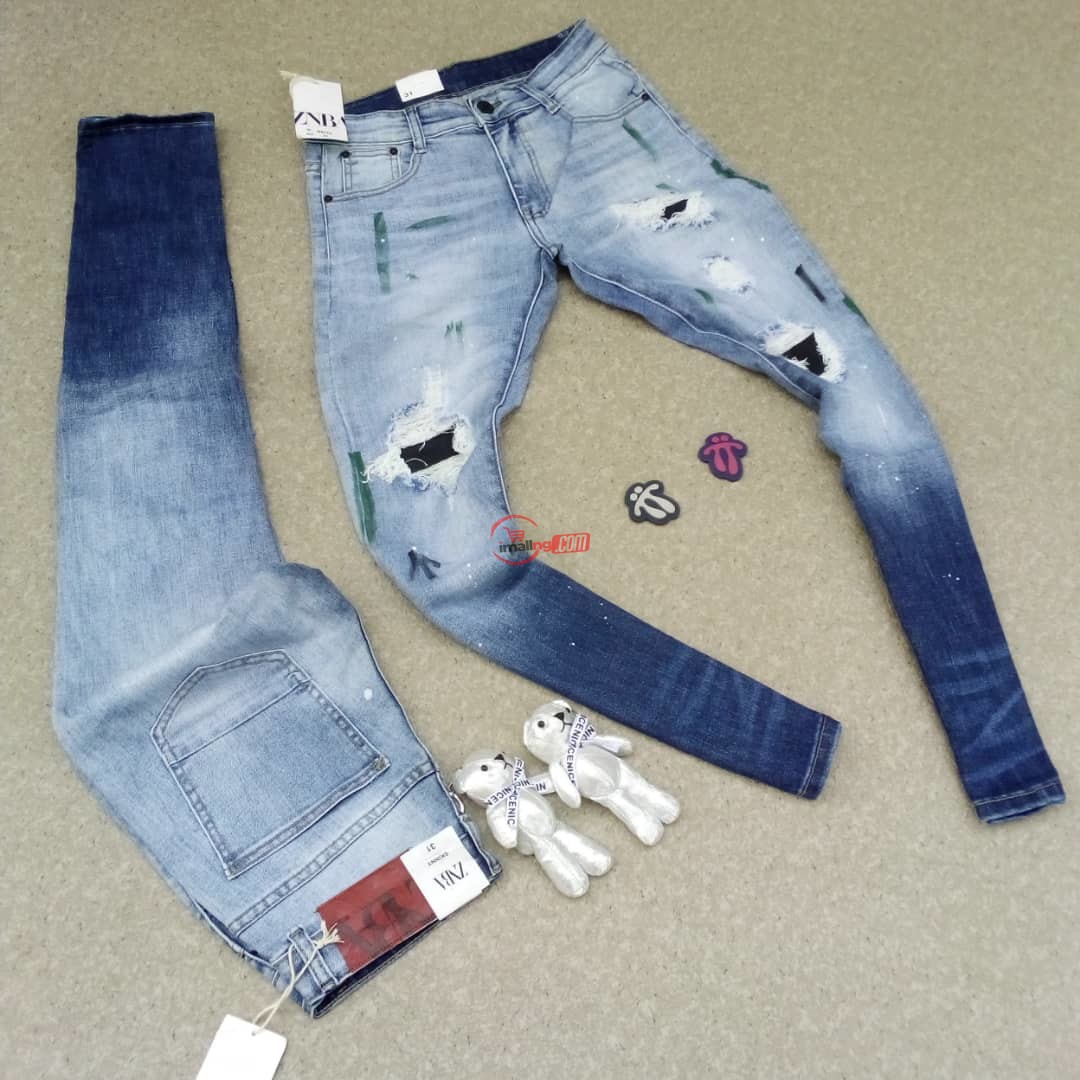 Stock jeans