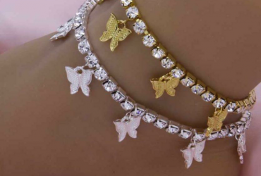 Rhinestone butterfly pendant anklet