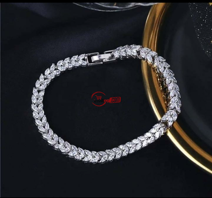 Rhodium plated tennis bracelet