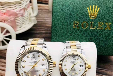 Couple wrist watches