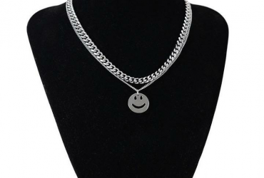 Double chain necklace