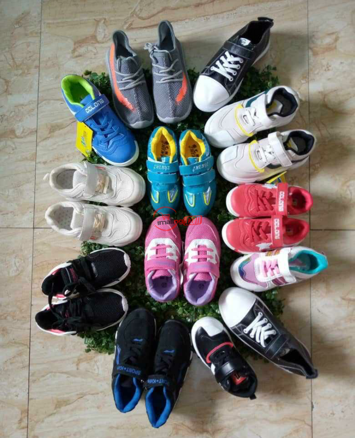 Kids sneakers