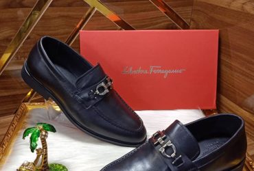 FERRAGAMO shoe