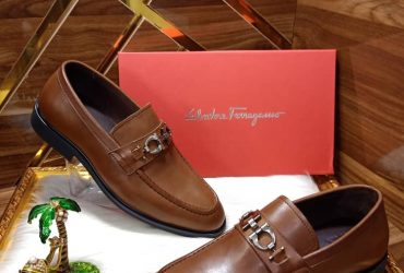 FERRAGAMO shoe