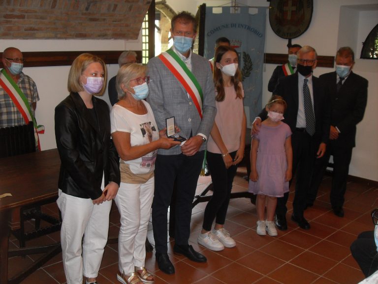 ALTRI OTTO VALSASSINESEI DEPORTATI NELLA SECONDA GUERRA MONDIALE SONO STATI RICORDATI A INTROBIO