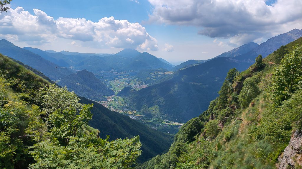 Valsassina vista dalla Bocchetta d'Olino Foto Gabriele Ardemagni Giugno 2021