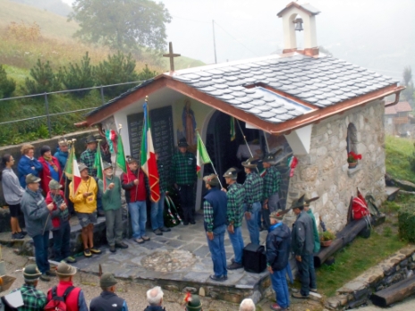 GLI ALPINI DI PASTURO FESTEGGIANO I LORO 90 ANNI