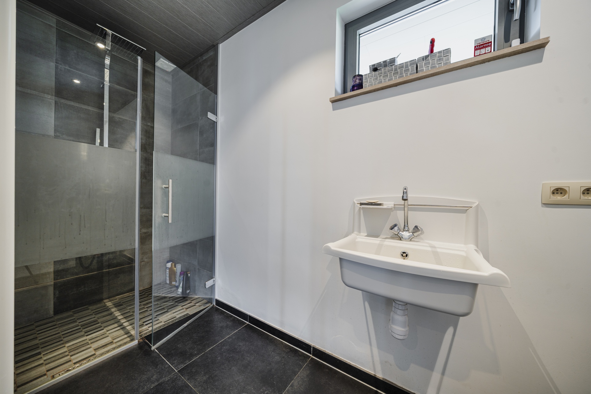 A VENDRE A MONT-SUR-MARCHIENNE