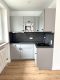 Praktische 1,5-Zimmer-Wohnung mit Balkon und moderner Einbauküche! - Küche