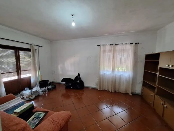 Moradia T3 com Terreno em Miranda do Corvo Distrito Coimbra CASAS