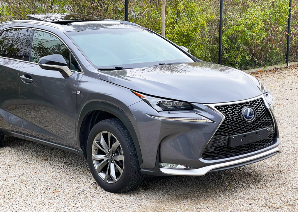 Lexus NX300H