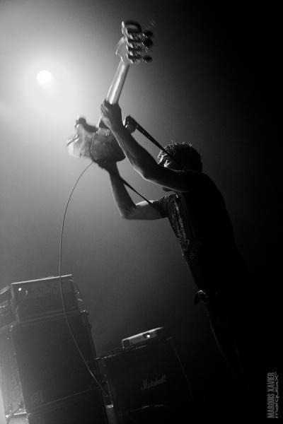 A Place To Bury Strangers en Rape Blossoms in TRIX – poel van verderf