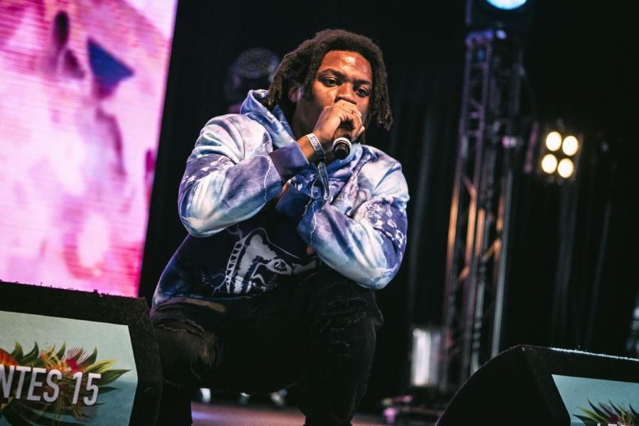 Denzel Curry speelt het dak eraf in Trix