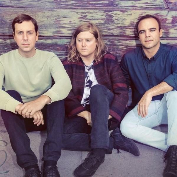 Future Islands delen nieuwe single ‘Cave’