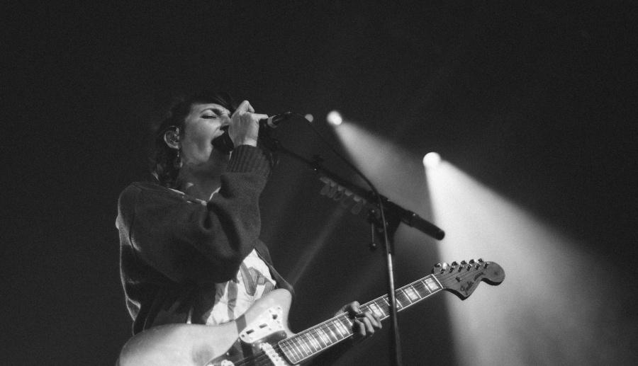 Warpaint kondigt nieuw album aan met single ‘Champion’