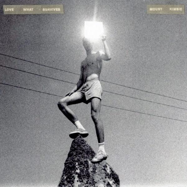 Mount Kimbie mikt hoog en analoog met ‘Love what survives’