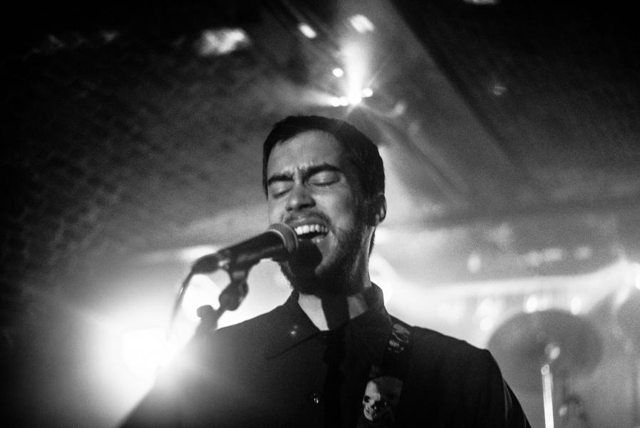 Verzoekjes halen het beste in (Sandy) Alex G naar boven in de Botanique