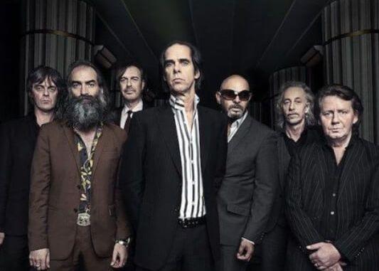 Nick Cave toont zich een maniakale missionaris in het Sportpaleis