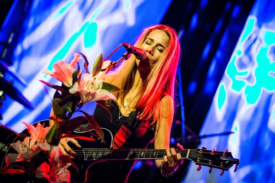 Foto’s Heather Nova + Ed Prosek in De Casino Sint-Niklaas